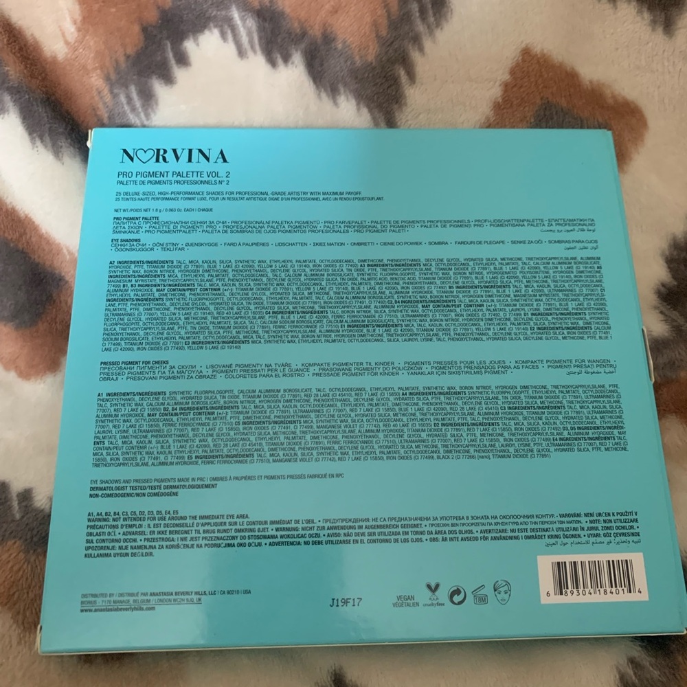 Anastasia ABH Norvina Pro Pigment Vol. 2 Eye Shadow Palette New In Box - Picture 8 of 9